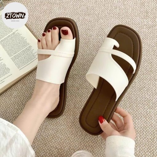 Dép Quai Ngang Chéo Ztown – Đơn Giản, Tinh Tế & Thoải Mái Mỗi Ngày